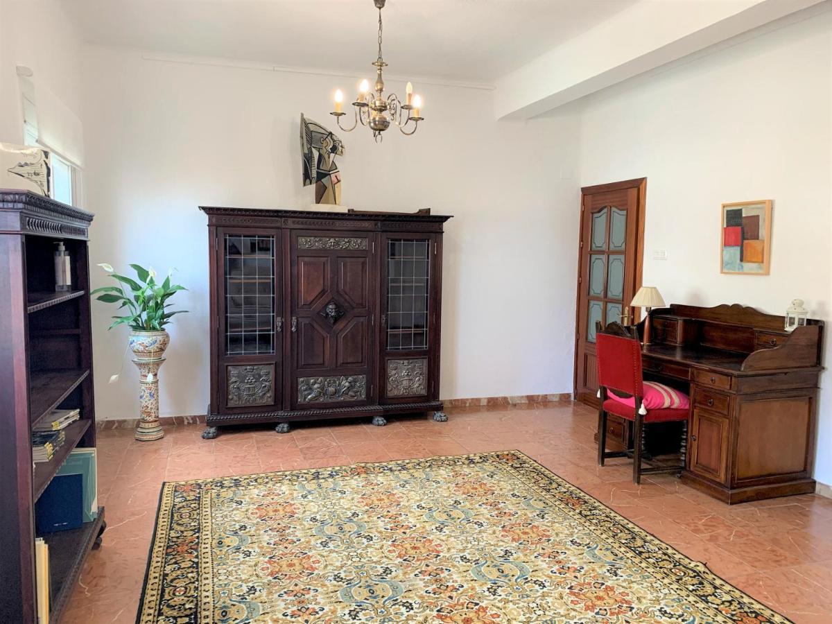 Wide And Traditional- 2Bd 1Bth- Gavidia Sevilla Exteriör bild