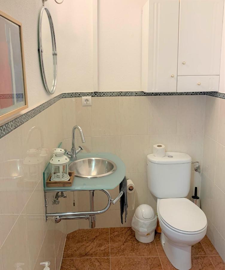 Wide And Traditional- 2Bd 1Bth- Gavidia Sevilla Exteriör bild